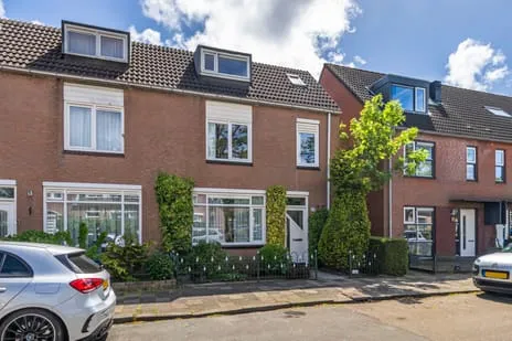 Hoekwoning te koop: Q.A. Nederpelstraat 63, Houtwijk 'S-Gravenhage