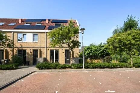 Hoekwoning te koop: Raad van Europastraat 44, Dorp oost 'S-Gravenzande