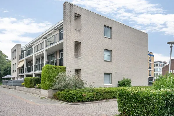 Appartement te huur: Raadhuishof 16, Oude Plaats Capelle Aan Den Ijssel