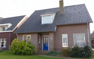 Vrijstaande woning te koop: Raadhuisplein 19A, St. Servatius - Schoonstr - Den Dolvert Heeswijk-Dinther