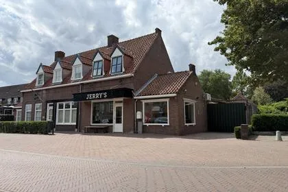 Twee-onder-één-kap te koop: Raadhuisplein 5, De Dreven Made