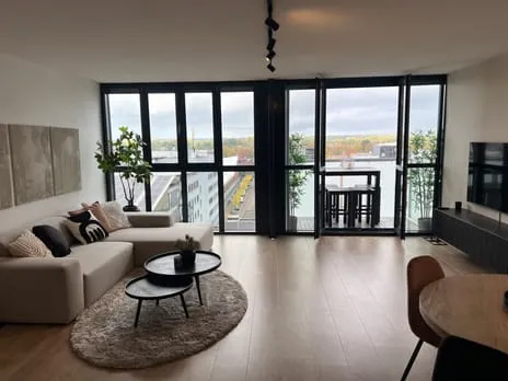 Apartment for rent: Raadhuisplein 94, Hoofddorp Centrum Zuid Hoofddorp