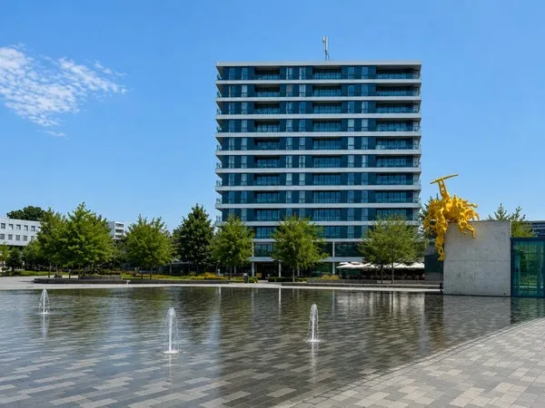 Woning te huur: Raadhuisplein, Emmen-Centrum Emmen