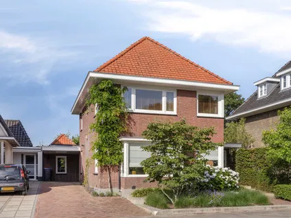 Twee-onder-één-kap te koop: Raadhuisstraat 17, Schatberg Lichtenvoorde