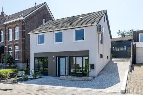 Semi-detached for sale: Raadhuisstraat 27, Hulsberg Hulsberg
