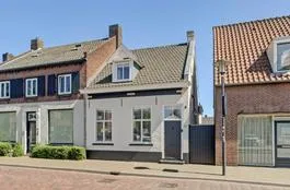 Twee-onder-één-kap te koop: Raadhuisstraat 31, Zuidoost Alphen Alphen
