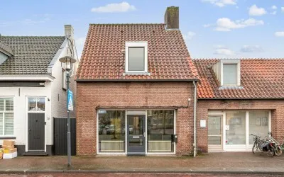 Hoekwoning te koop: Raadhuisstraat 33, Zuidoost Alphen Alphen