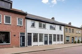 Koopwoning: Raadhuisstraat 5 in Alphen - €350.000 - 105m²