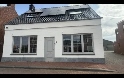 Twee-onder-één-kap te koop: Raadhuisstraat 5, Hoogerheide Hoogerheide