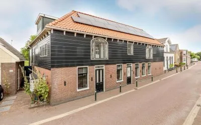 Vrijstaande woning te koop: Raadhuisstraat 58, Oosthuizen Oosthuizen