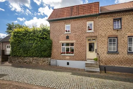 Twee-onder-één-kap te koop: Raadhuisstraat 6, Elsloo Elsloo (Li)