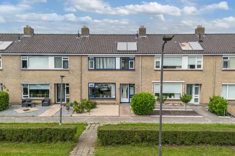 Tussenwoning te koop: Raai 129, De Wiken zuid Drachten