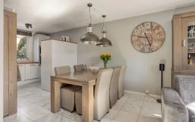 Tussenwoning te koop: Raaigras 5, Vriesland Spijkenisse