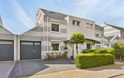 Tussenwoning te koop: Raamsingel 106, Raam Uden