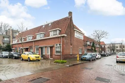 Hoekwoning te koop: Raamstraat 120, Delft