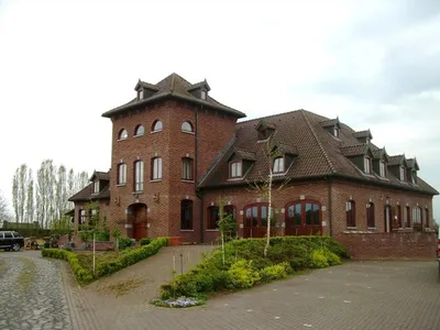 Huurwoning: Raayerveldweg 10 in Swalmen - €1.400 per maand - 2853m²