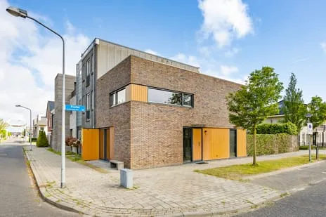 Hoekwoning te koop: Radar 1, Almere