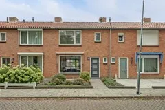 Tussenwoning te koop: Radermacherstraat 16, Arnemuiden