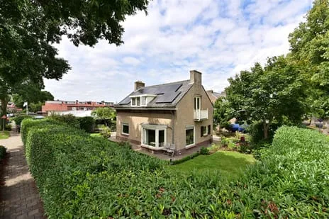 Vrijstaande woning te koop: Rading 70, Nieuw-Loosdrechtsedijk Loosdrecht
