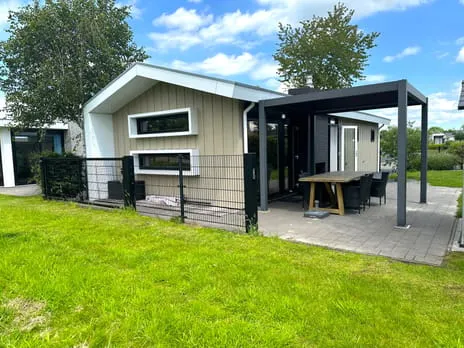 Vrijstaande woning te koop: Randmeerweg 8-0445, Verspreide huizen Zuiderzeeland Nunspeet Nunspeet