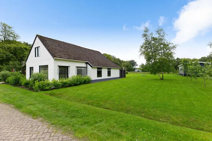 Detached house for sale: Randweg 2, Schipborg Schipborg