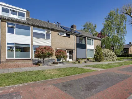 Tussenwoning te koop: Randweg 70, Schildersbuurt Meppel