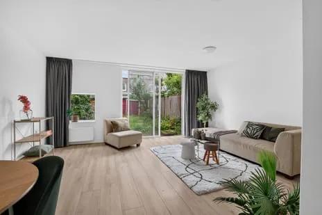 Tussenwoning te koop: Randwijkhof 80, Holendrecht-Zuid Amsterdam