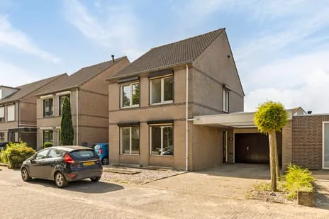 Tussenwoning te koop: Ranonkel 15, Landweert 3 Venray