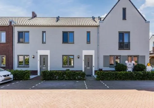 Tussenwoning te koop: Ranonkel 3, Enschot Midden Berkel-Enschot