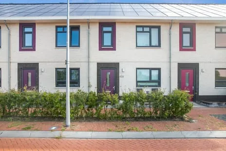 Tussenwoning te huur: Ranonkellaan 251, Flora West Lelystad