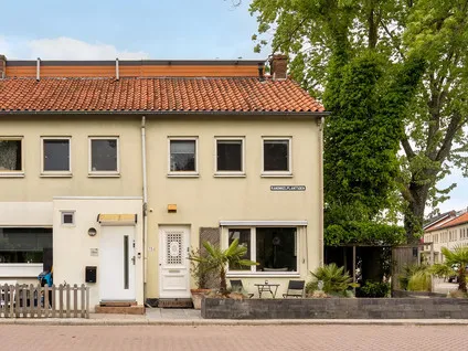 Hoekwoning te koop: Ranonkelplantsoen 15, Weidebloemkwartier Gouda