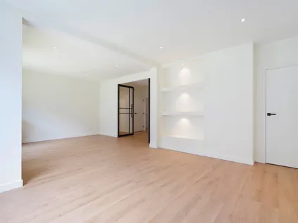 Appartement te koop: Ranonkelstraat 171, Bloemenbuurt-West 'S-Gravenhage