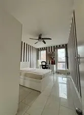 Kamer te huur: Raoul Wallenbergstraat, F-buurt Amsterdam