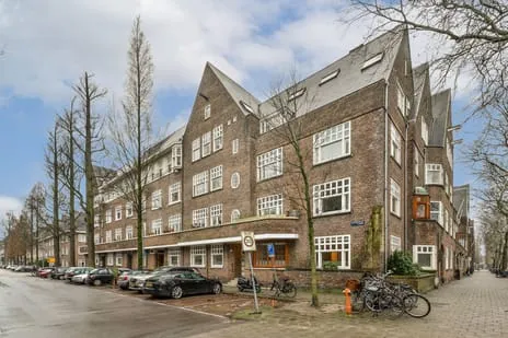 Apartment for rent: Raphaëlstraat 2H, Minervabuurt-Noord Amsterdam