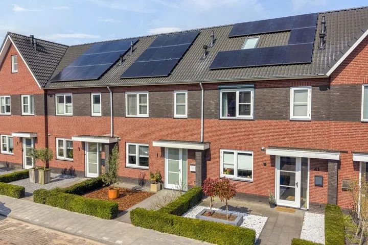 Tussenwoning te koop: Rappersweg 43, Almelo
