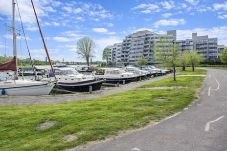 Appartement te koop: Ravellaan 22, Schouwbroekerpolder Heemstede