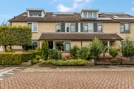 Tussenwoning te koop: Ravelstraat 15, Componistenbuurt Veenendaal
