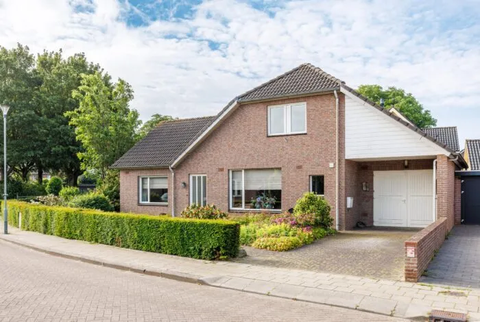 Twee-onder-één-kap te koop: Ravensberg 61, Ottersum Ottersum