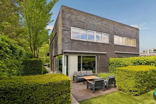 Semi-detached for sale: Razeil 4, Noorderplassen W.-West Almere