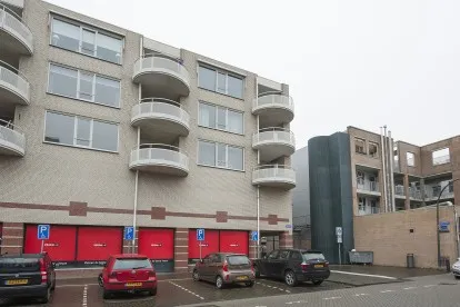 Appartement te huur: Reaalhof 96, Neringpassage Lelystad