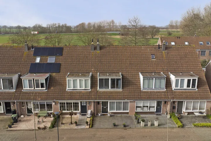 Tussenwoning te koop: Reaganlaan 28GOES, Goes