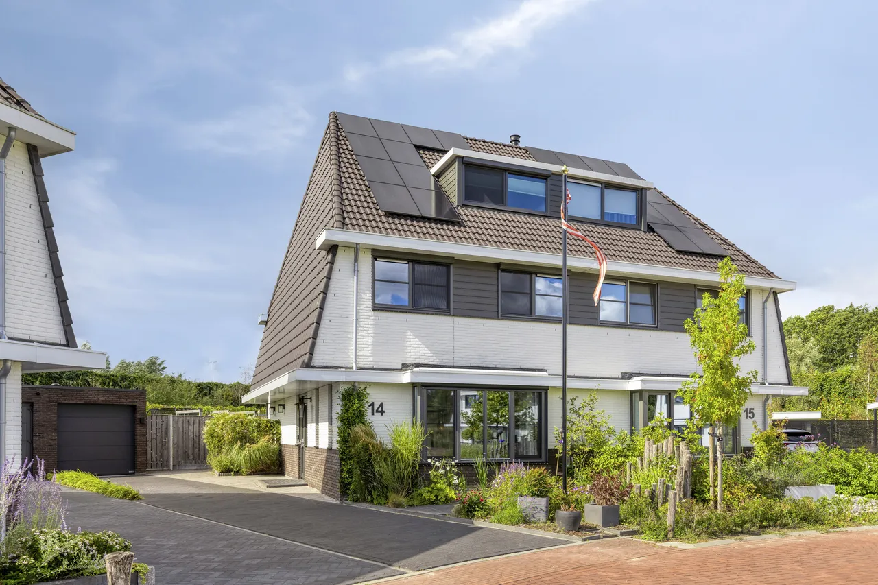 Twee-onder-één-kap te koop: Rechterenerf 14, Tilburg