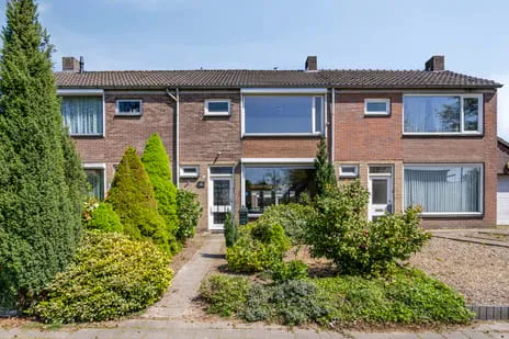 Tussenwoning te koop: Rechtestraat 16, Centrum west Asten