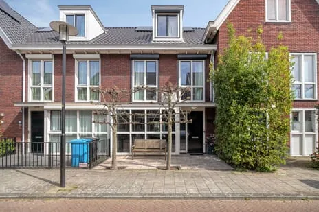 Tussenwoning te koop: Rechtsbuitenstraat 11, Kudelstaart Kudelstaart