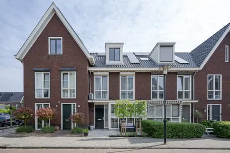 Tussenwoning te koop: Rechtsbuitenstraat 17, Kudelstaart Kudelstaart