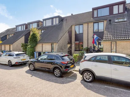 Terraced house for sale: Red Debroystraat 32, Zevenkamp Rotterdam
