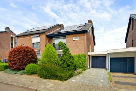 Tussenwoning te koop: Redemptielaan 51, Wolder Maastricht