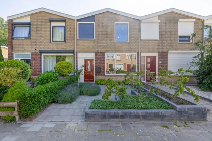 Tussenwoning te koop: Reesloot 48, Krooswijk Zevenbergen