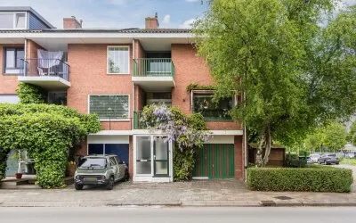 Corner house for sale: Reeweg 96, Dorp Hendrik-Ido-Ambacht