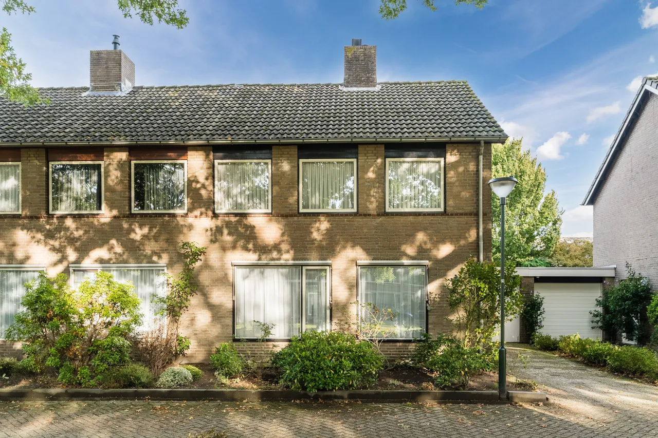 Tussenwoning te koop: Refeling 43, Nuenen